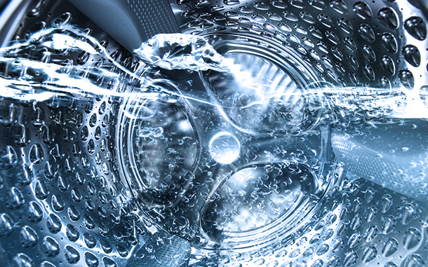 TUTTO SULL'ACQUA PER LAVARE